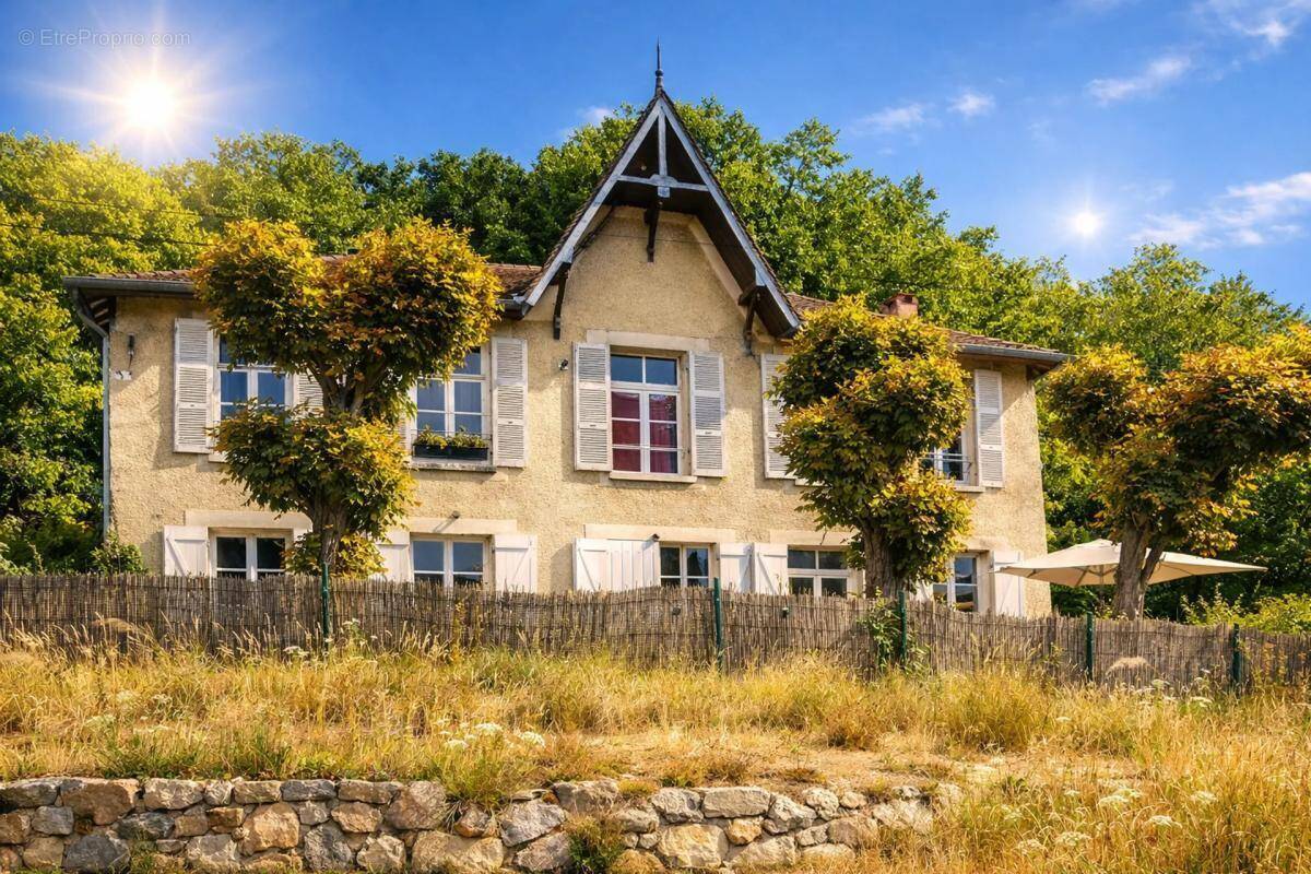 Maison à HERICY