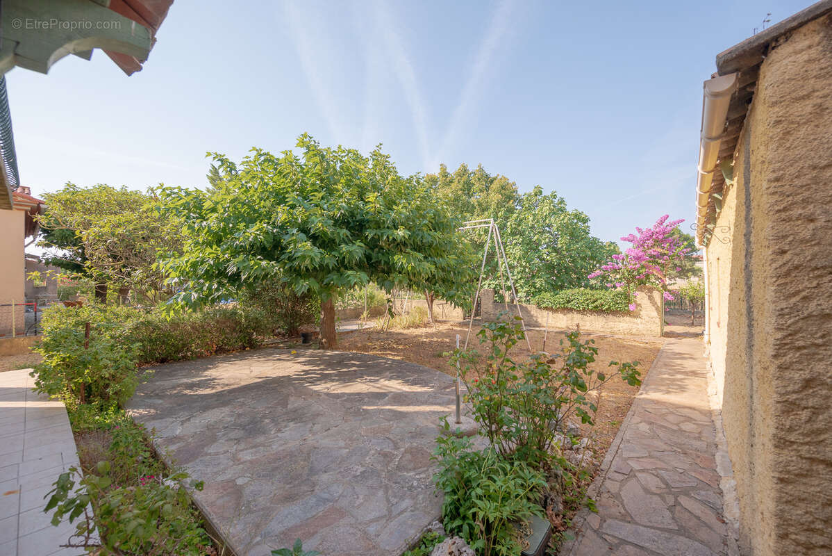 MaisonT5  avec 2 garages sur terrains clos - photo 66