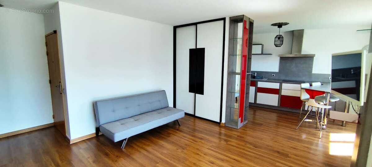 Appartement à JACOB-BELLECOMBETTE