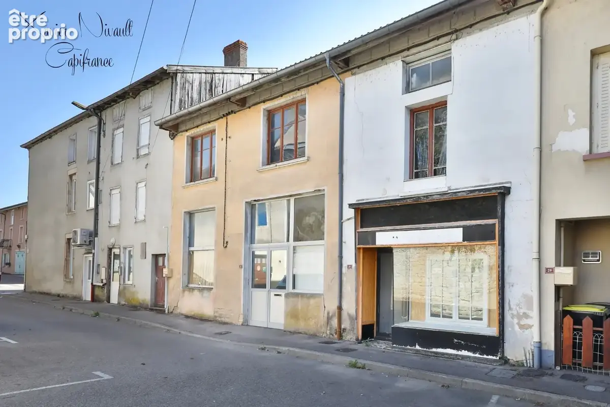 Commerce à MONTREVEL-EN-BRESSE