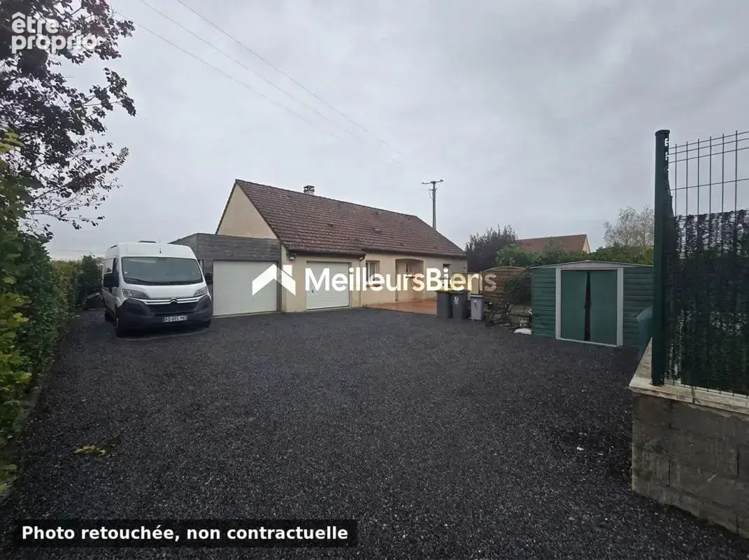 Maison 103 m² de plain-pied à Izeure sur terrain de 900 m² - photo 1