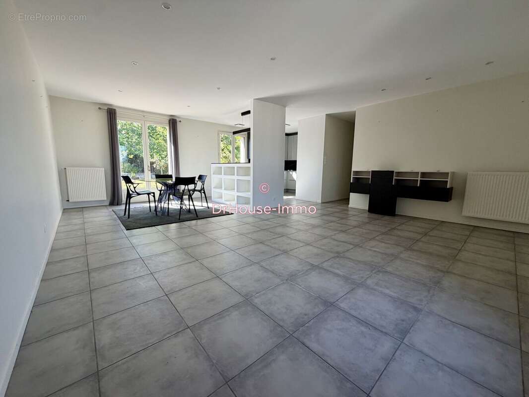 Maison 120 m² à Brive-La-Gaillarde  - photo 18