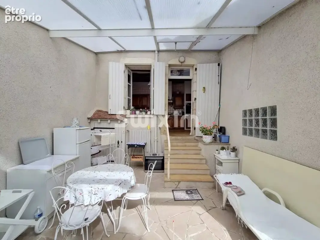 Maison de 5 chambres à Varzy avec cour, garage et véranda - photo 9