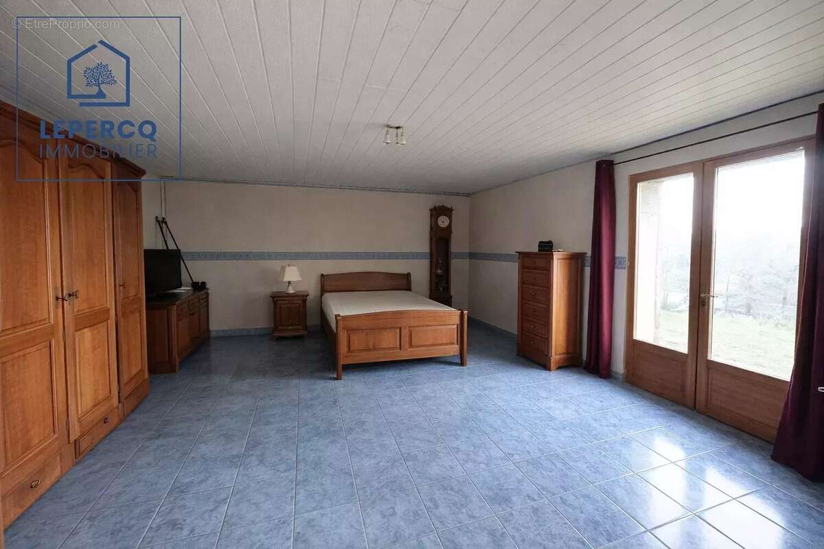 Maison à CREPY-EN-VALOIS