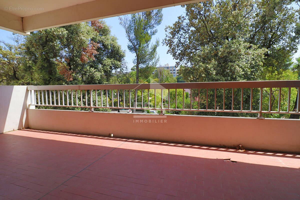 Appartement à MARSEILLE-9E