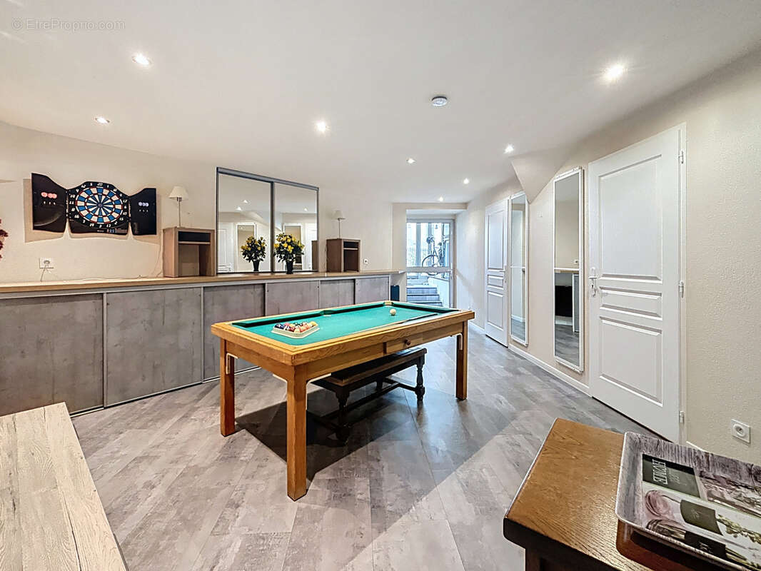 Appartement à AIX-LES-BAINS