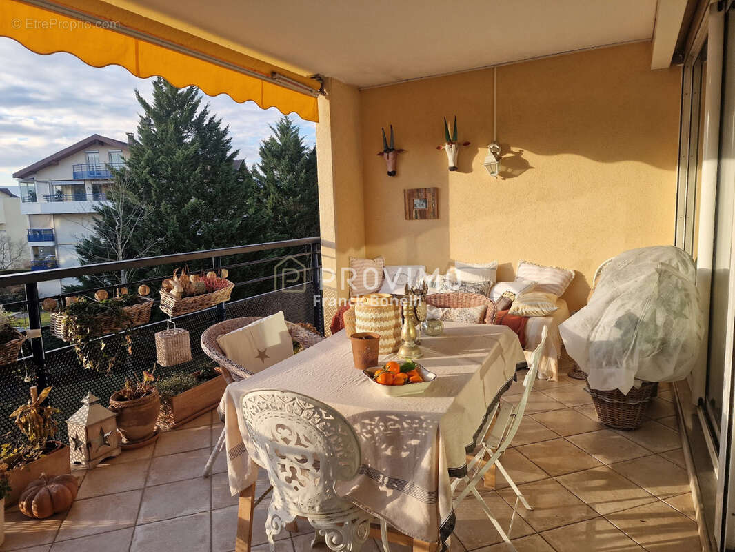 Appartement à SAINT-JULIEN-EN-GENEVOIS