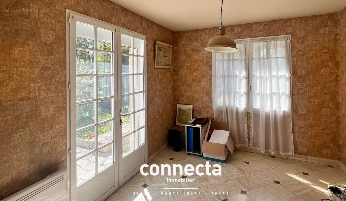 Maison à MONTRICHARD