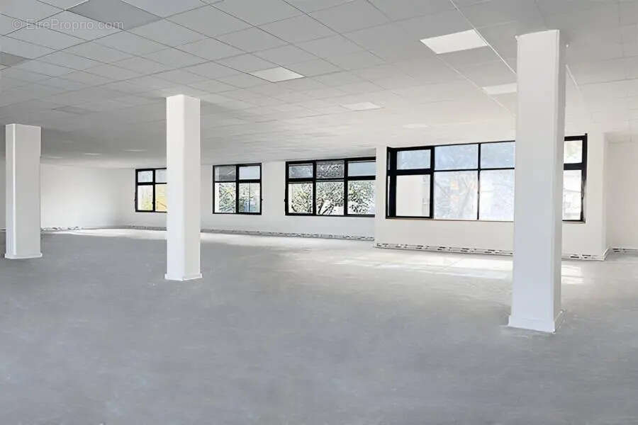 Commerce à LA GARENNE-COLOMBES