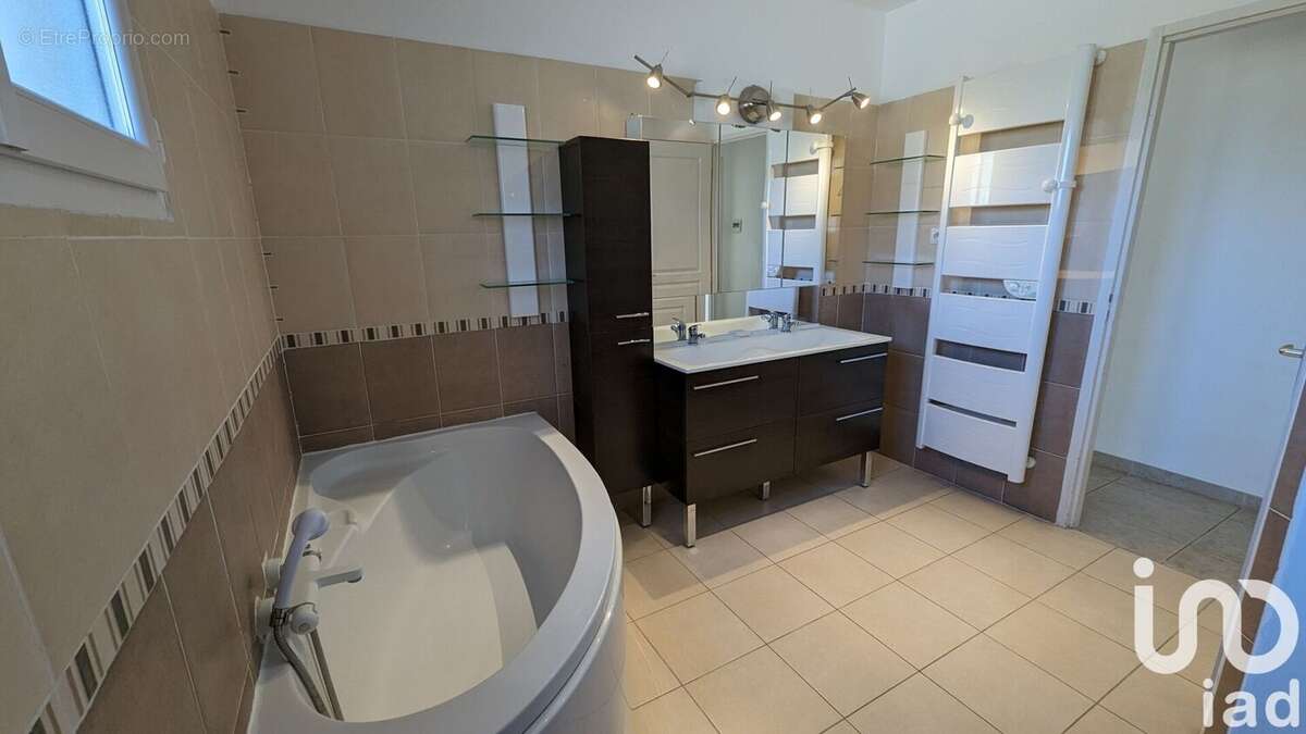 Photo 7 - Maison à SABRAN