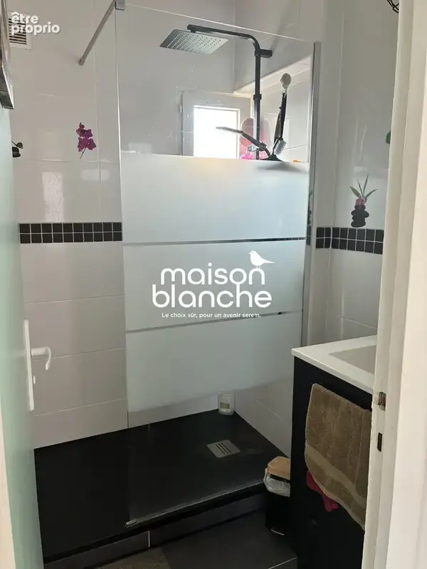 Maison 4 pièces 77 m² à vendre à Saint-Medard-De-Guizieres (33230) - photo 5
