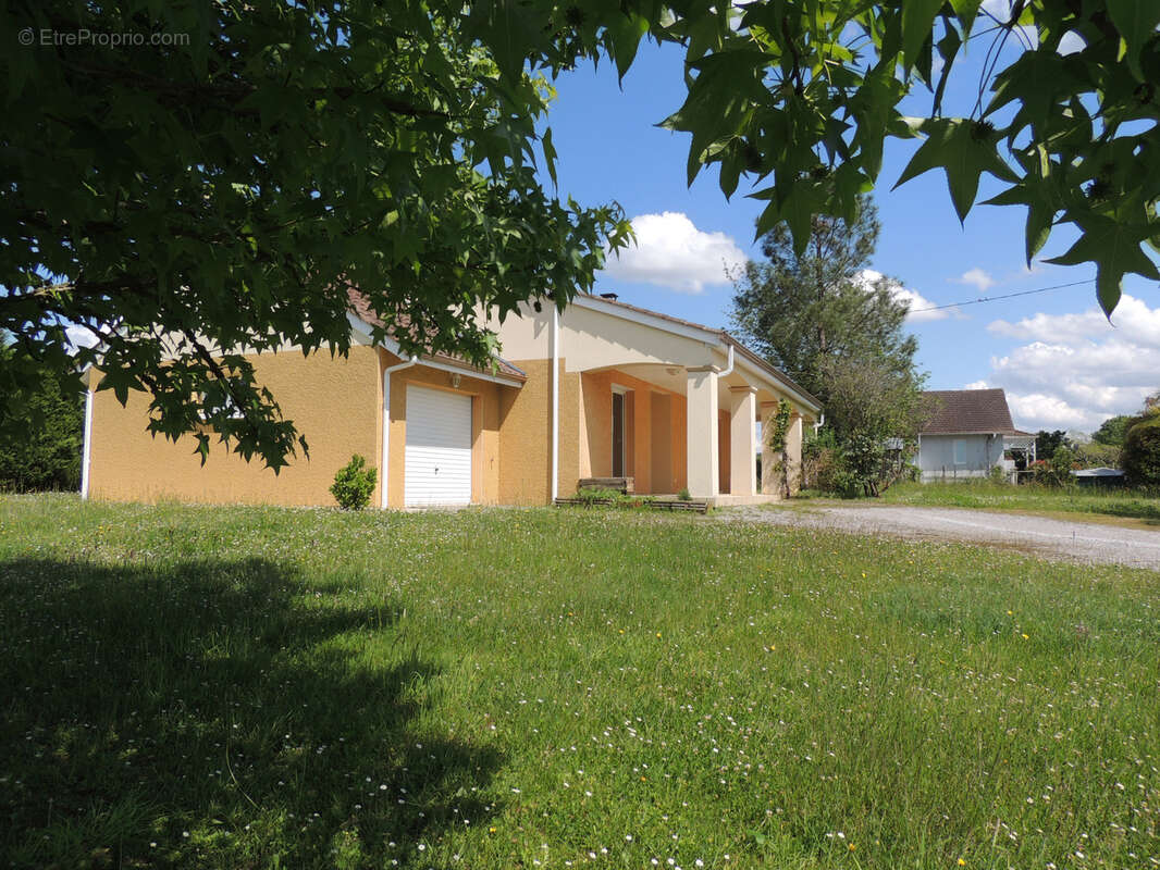 Maison à SALIES-DE-BEARN