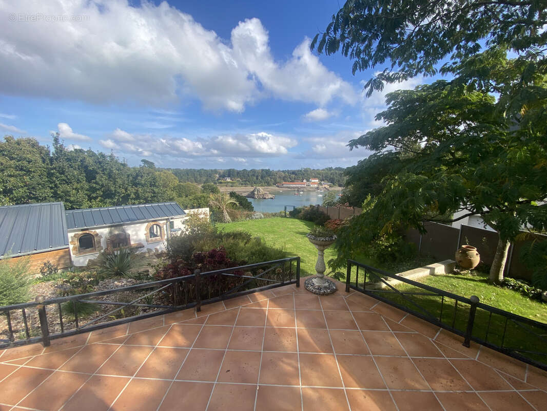 Maison à LEZARDRIEUX