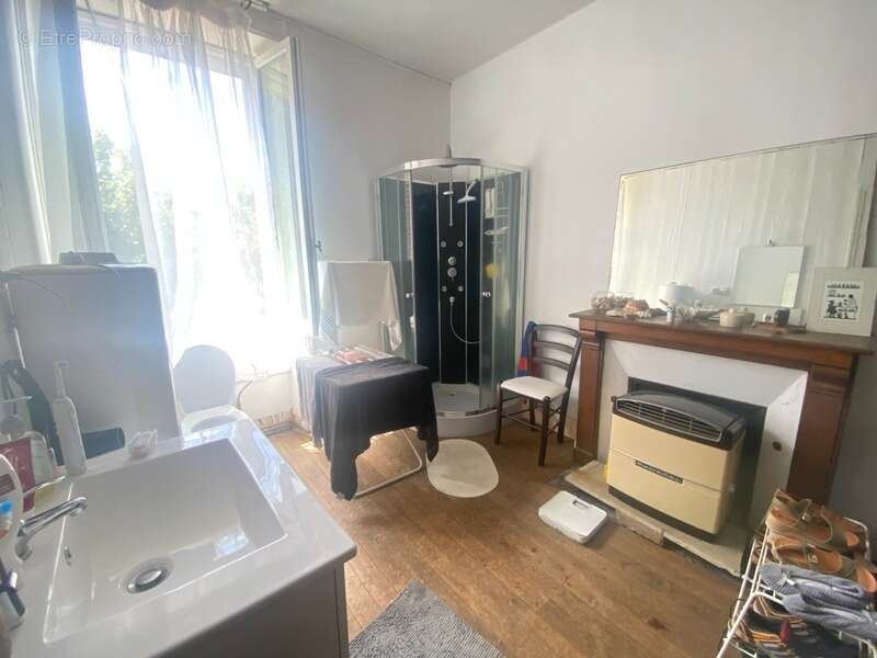 Maison à DUN-LE-PALESTEL