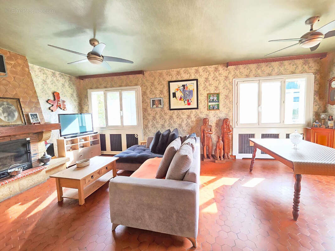 Maison à RILLIEUX-LA-PAPE