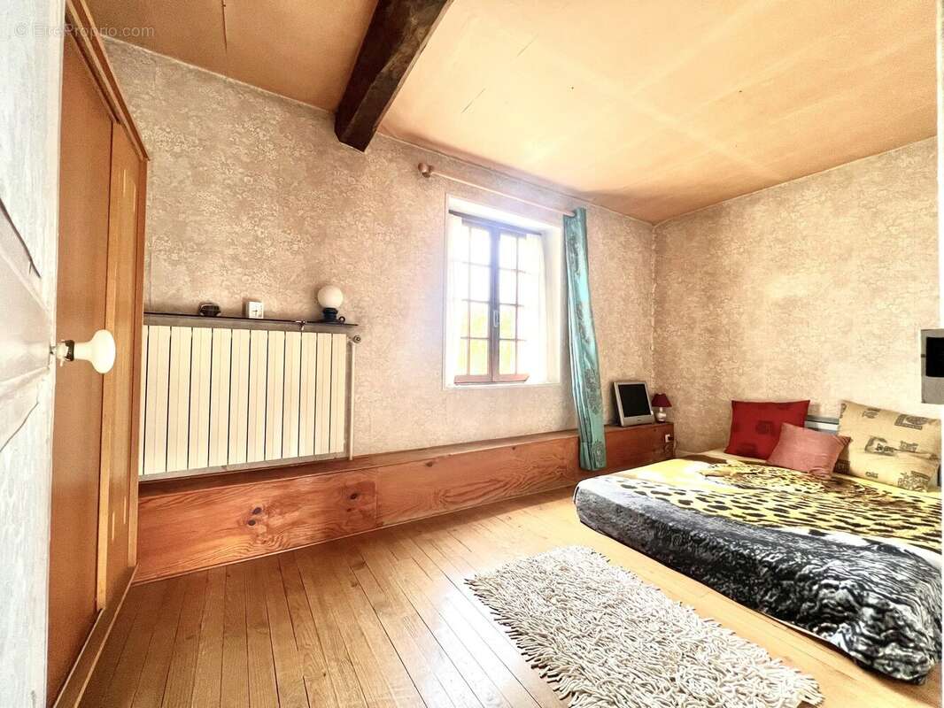 Maison à LE MESNIL-EN-THELLE