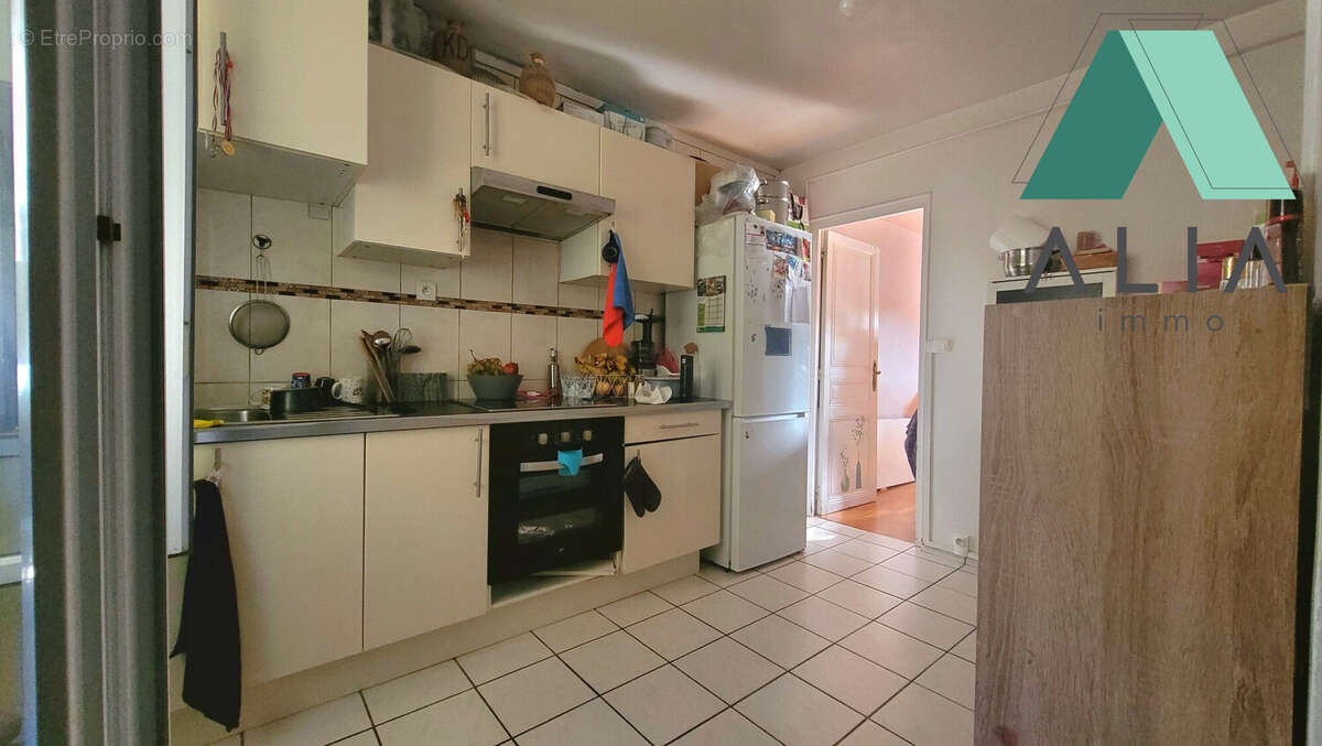 Appartement à AUBERVILLIERS