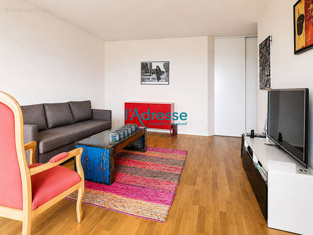 Appartement à NANTERRE