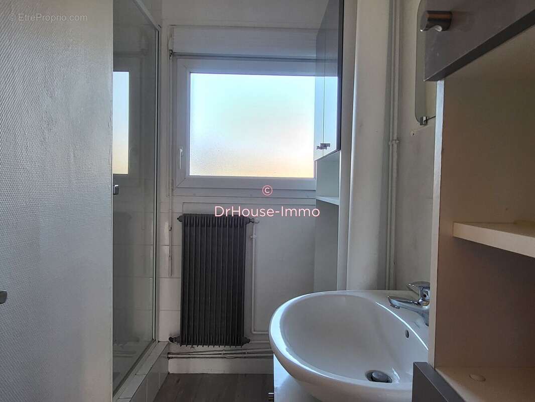 Appartement 59 m² à Besancon  - photo 5