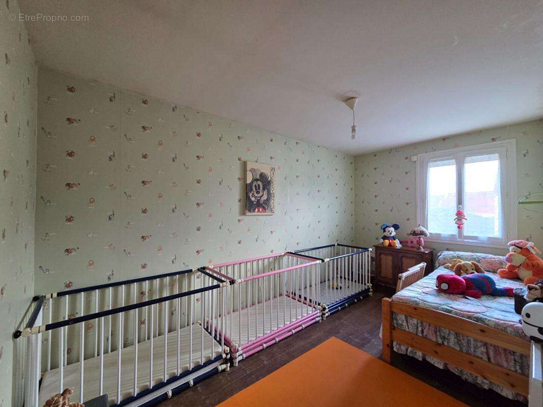 Maison à LES MUREAUX