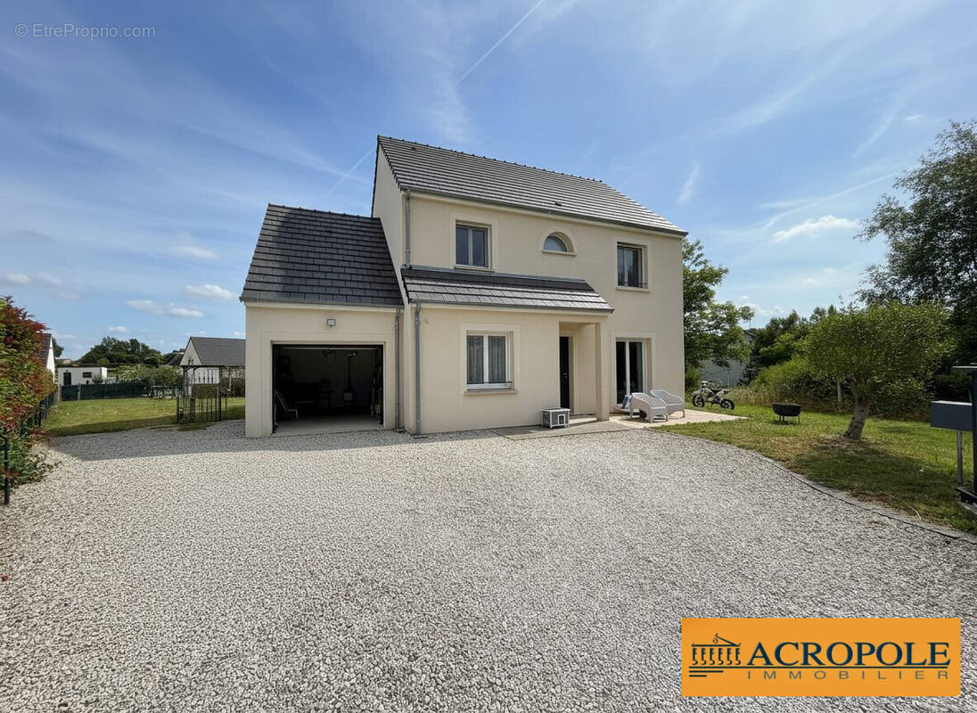 Maison à DAMPIERRE-EN-BURLY