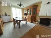 Maison à AY