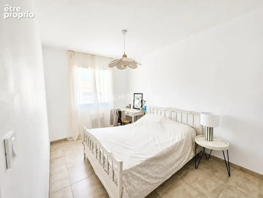 Exclusivité - VILLA NEUVE A COMPS quartier calme - photo 7
