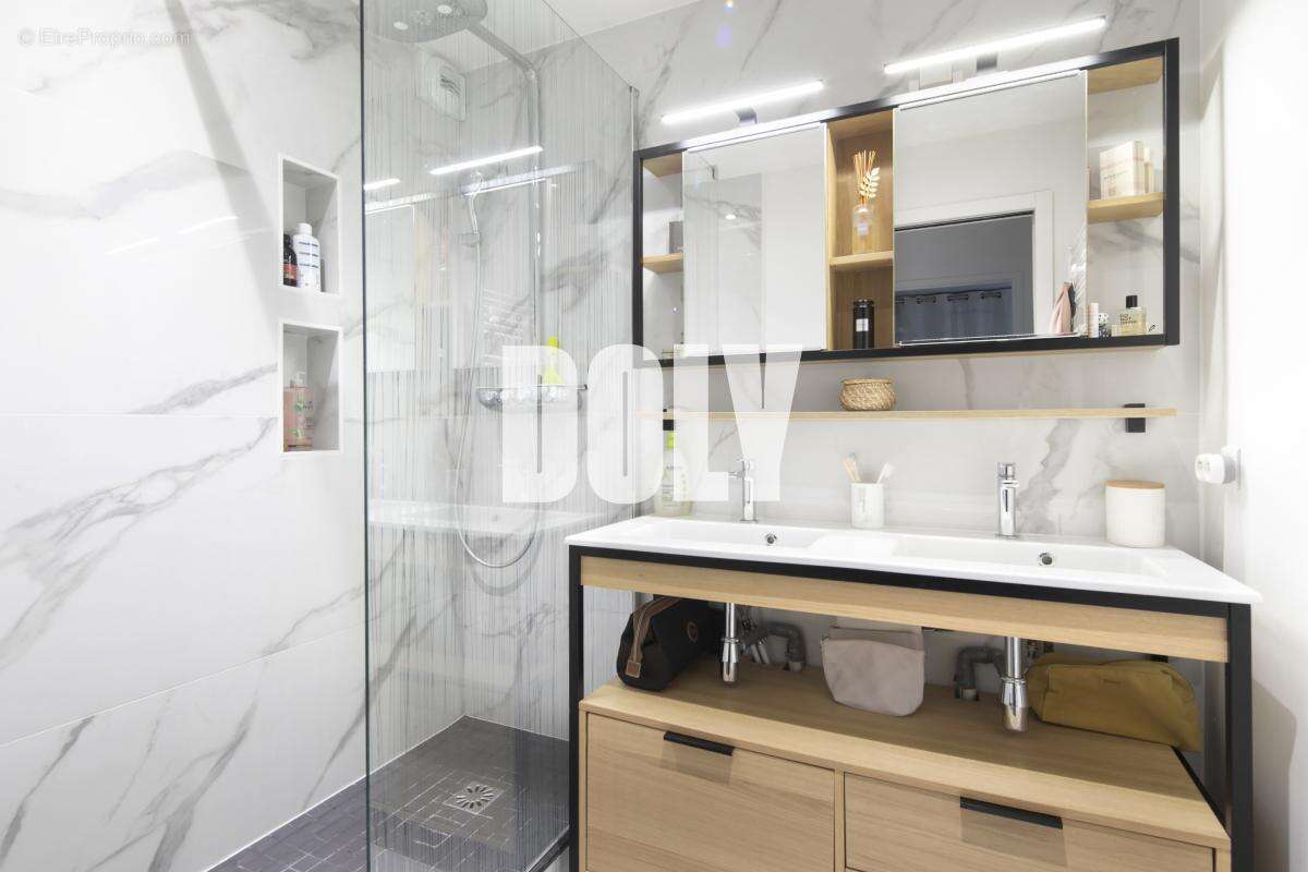 Appartement à IVRY-SUR-SEINE