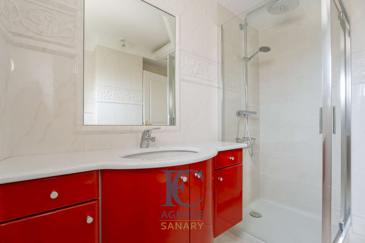 Appartement à SANARY-SUR-MER