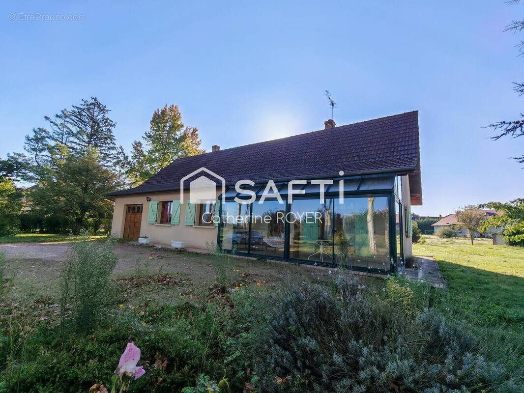 Photo 1 - Maison à SAINT-GERMAIN-DU-BOIS