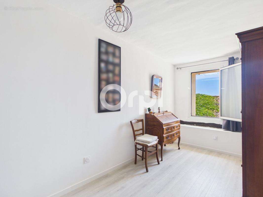 Appartement à FAYENCE