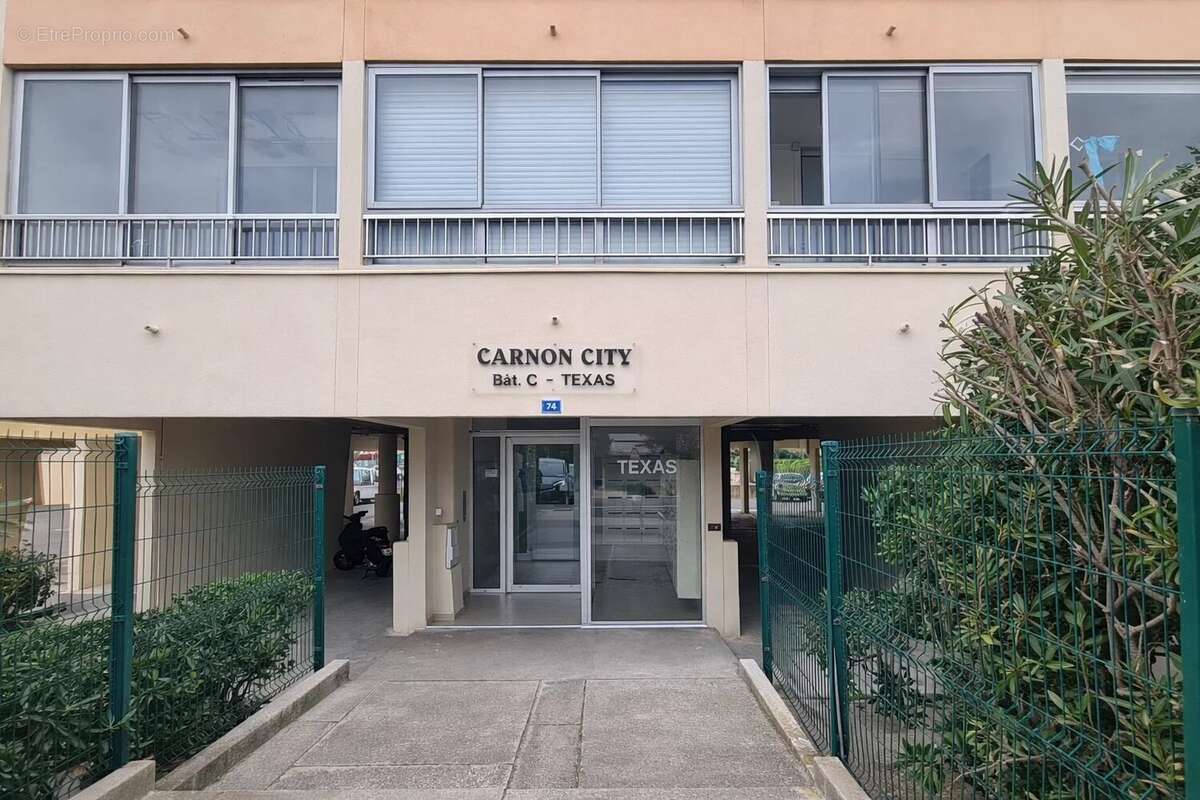 Appartement à MAUGUIO