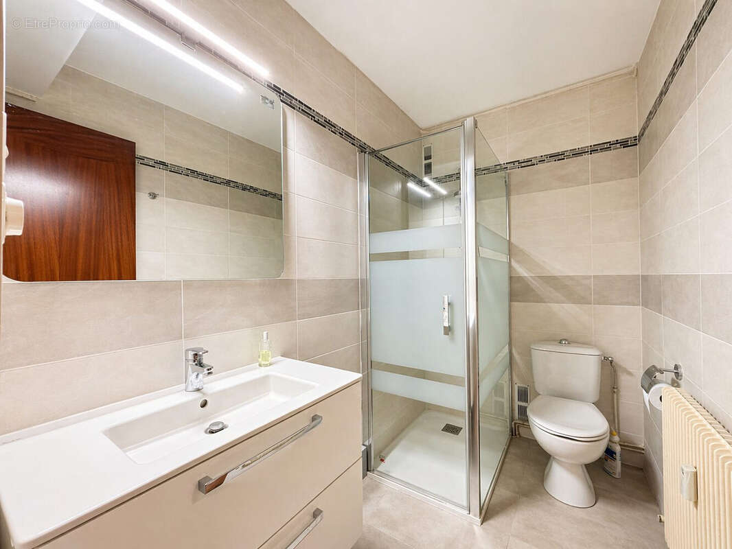 Appartement à AIX-LES-BAINS