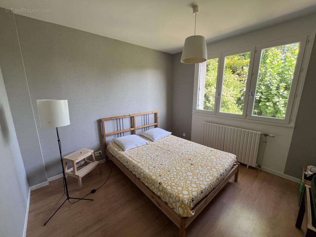 Maison à VELARS-SUR-OUCHE