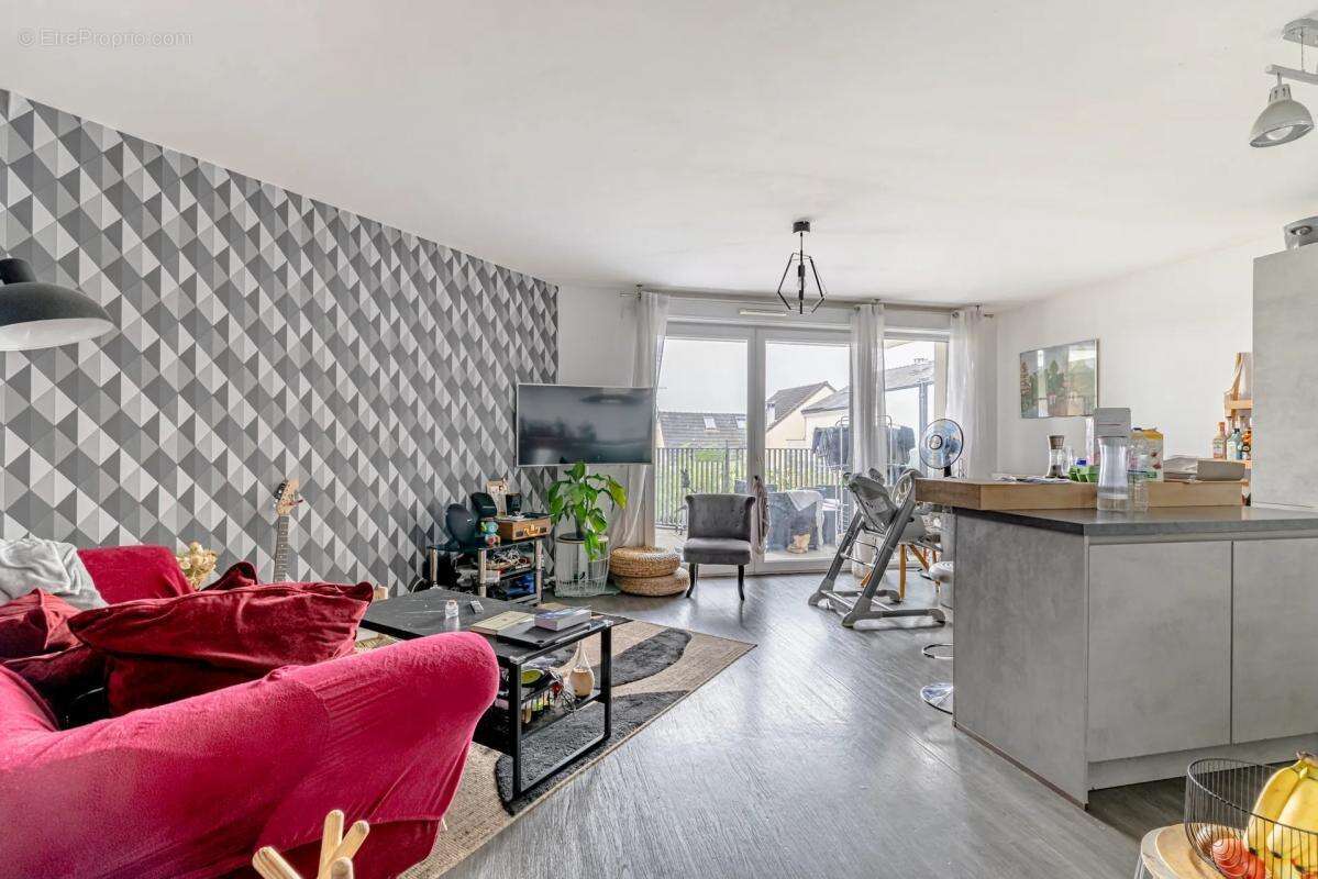 Appartement à CHENNEVIERES-SUR-MARNE