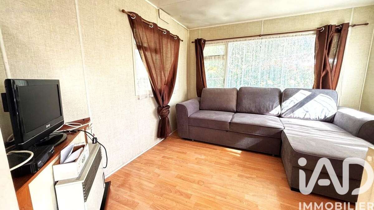 Photo 7 - Terrain à FREJUS