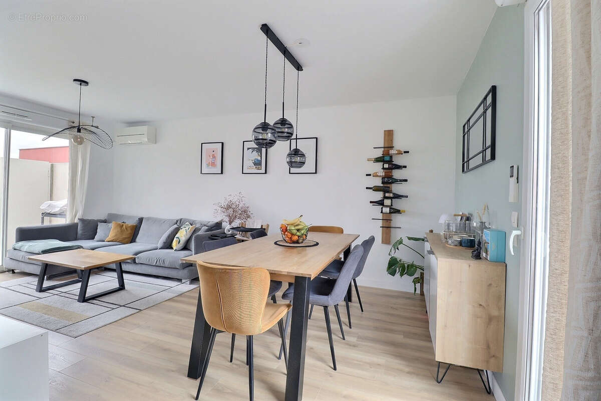 Appartement à JACOU