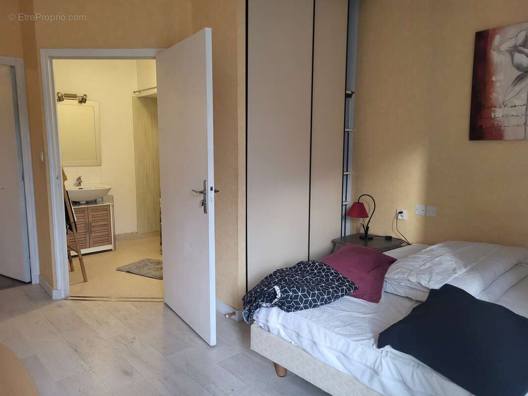 Immeuble à vendre SAINT LOUP LAMAIRE (79) Terrain aménagé 3340 m² - photo 7
