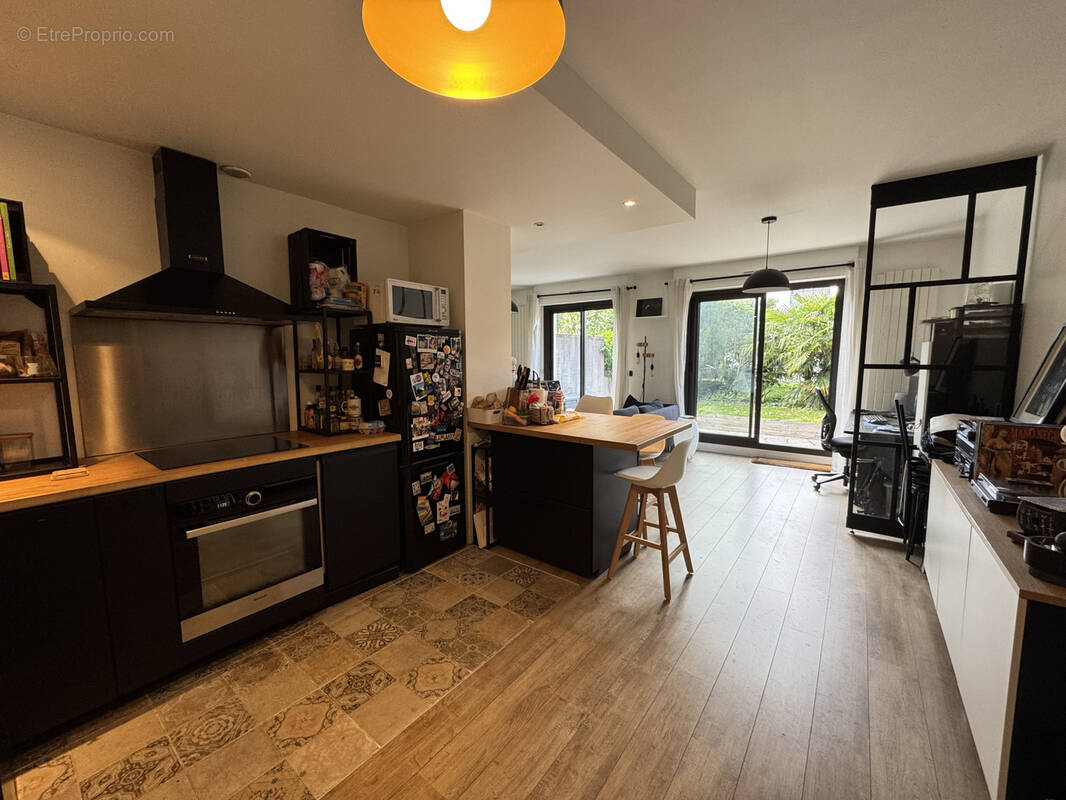 Appartement à SAINT-MAUR-DES-FOSSES