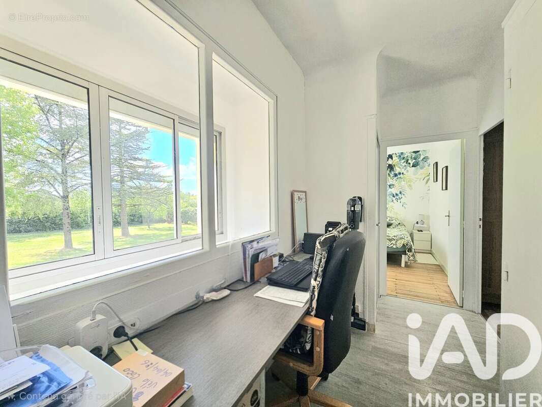 Maison 96 m² à Saint-Georges-De-Rex  - photo 9