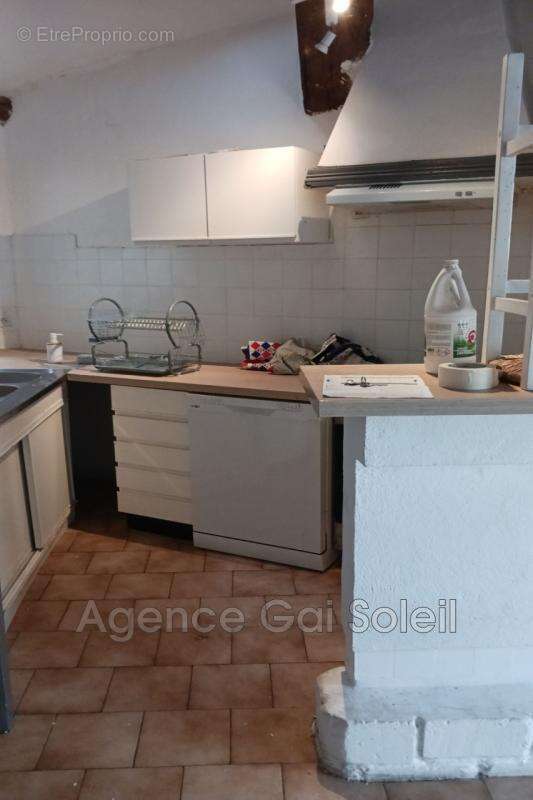 Maison à NISSAN-LEZ-ENSERUNE