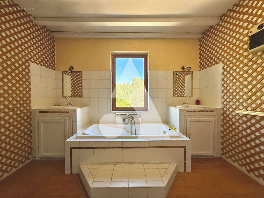 Maison à AIX-EN-PROVENCE