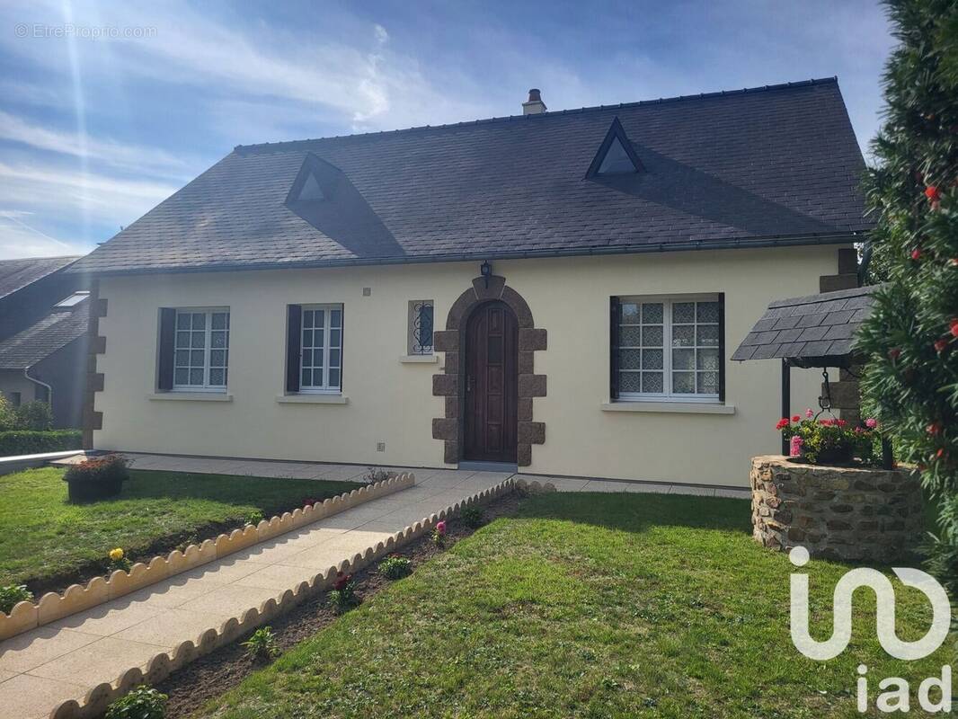 Photo 1 - Maison à SILLE-LE-GUILLAUME