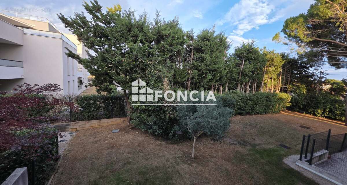 Appartement à LATTES