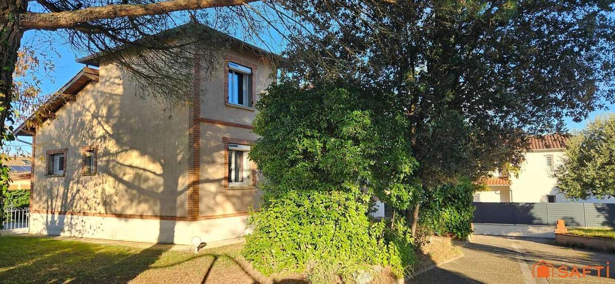 Photo 2 - Maison à BRESSOLS