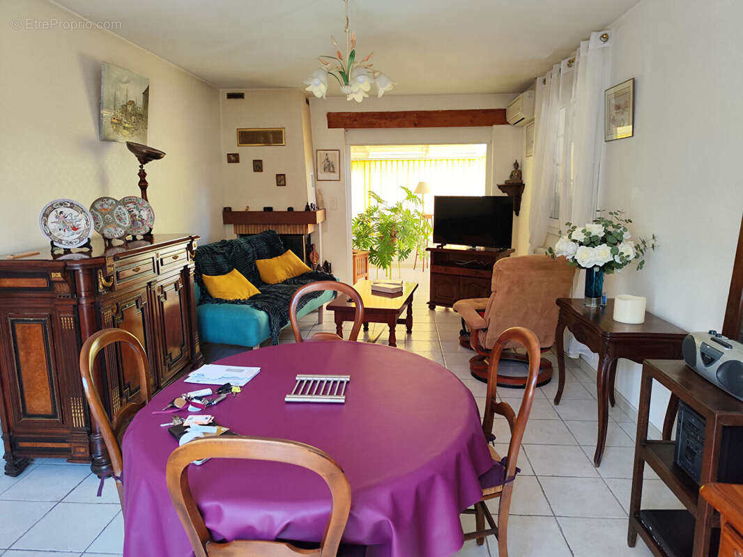 Maison à MONTPON-MENESTEROL