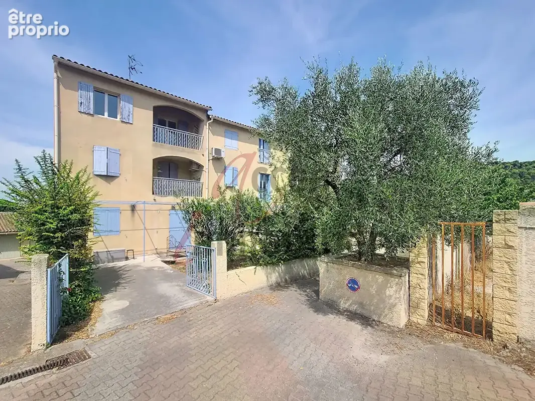 Chateaurenard : Appartement avec 2 chambres, balcon - photo 18