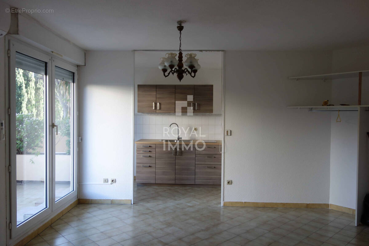 Appartement à HYERES