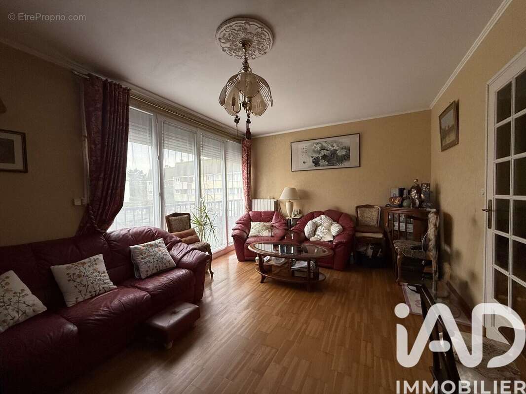 Photo 3 - Maison à PONTAULT-COMBAULT