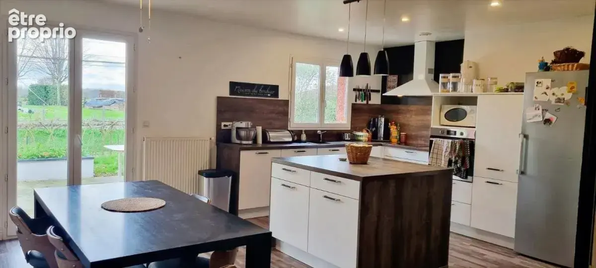 Maison 6 pièces 135 m² à vendre à Neuville-Les-Dames (01400) - photo 4